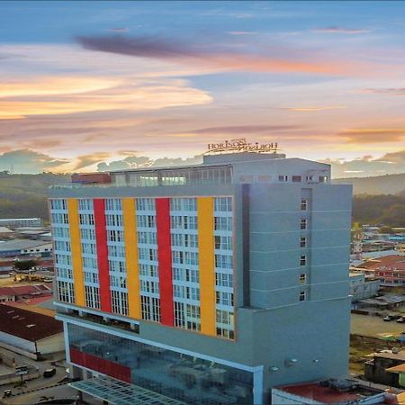 Horison Ultima Entrop Papua Hotel Jayapura Exterior photo